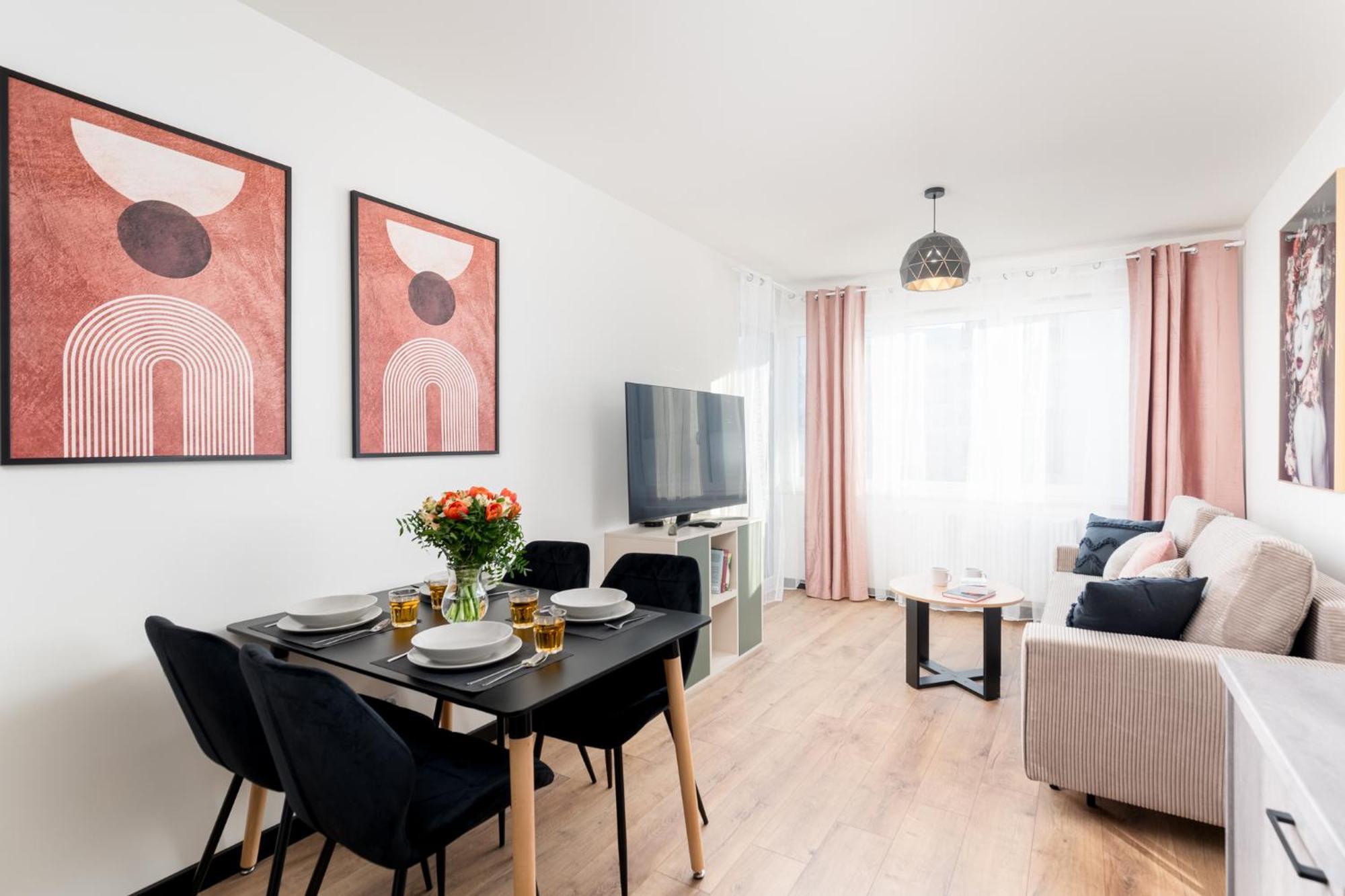 Dabie Park Apartment *